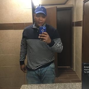 Meet your Posher, Devontae